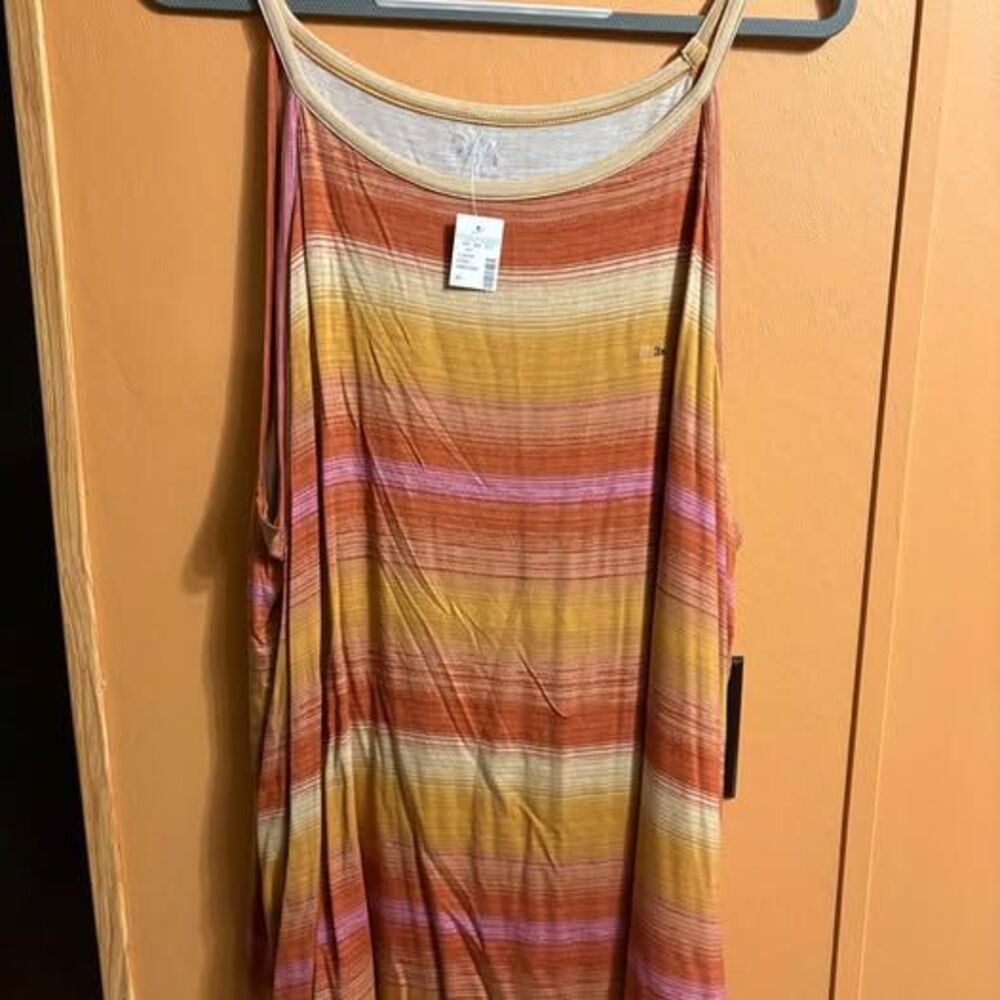 Maurice’s women’s sz 3x NWT oversized tank top orange red shirt